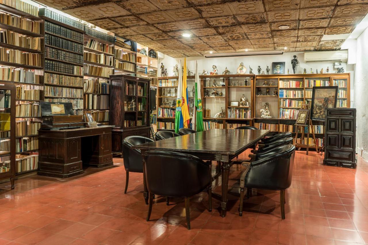 Hotel Mariscal Robledo ซานตาเฟเดอันตีโอเกีย ภายนอก รูปภาพ