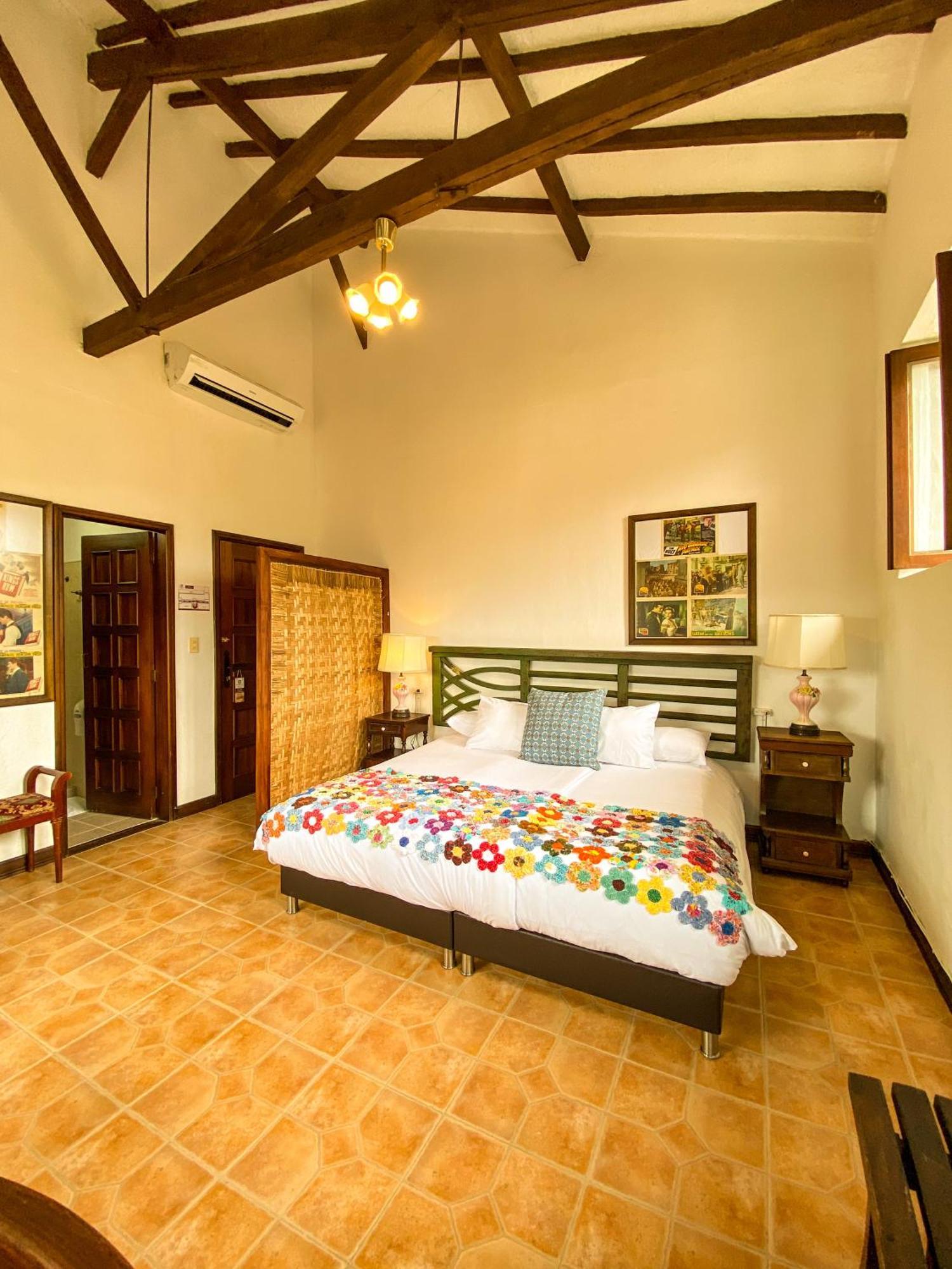 Hotel Mariscal Robledo ซานตาเฟเดอันตีโอเกีย ภายนอก รูปภาพ
