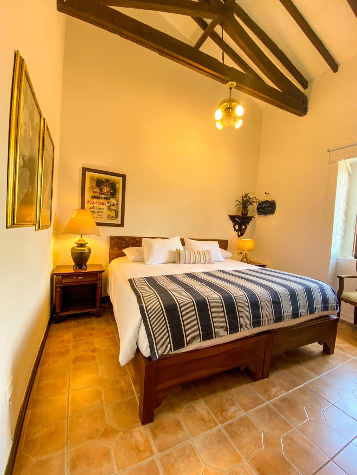 Hotel Mariscal Robledo ซานตาเฟเดอันตีโอเกีย ภายนอก รูปภาพ